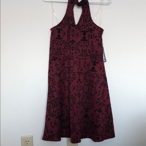 Dress - Picture 2 of 5